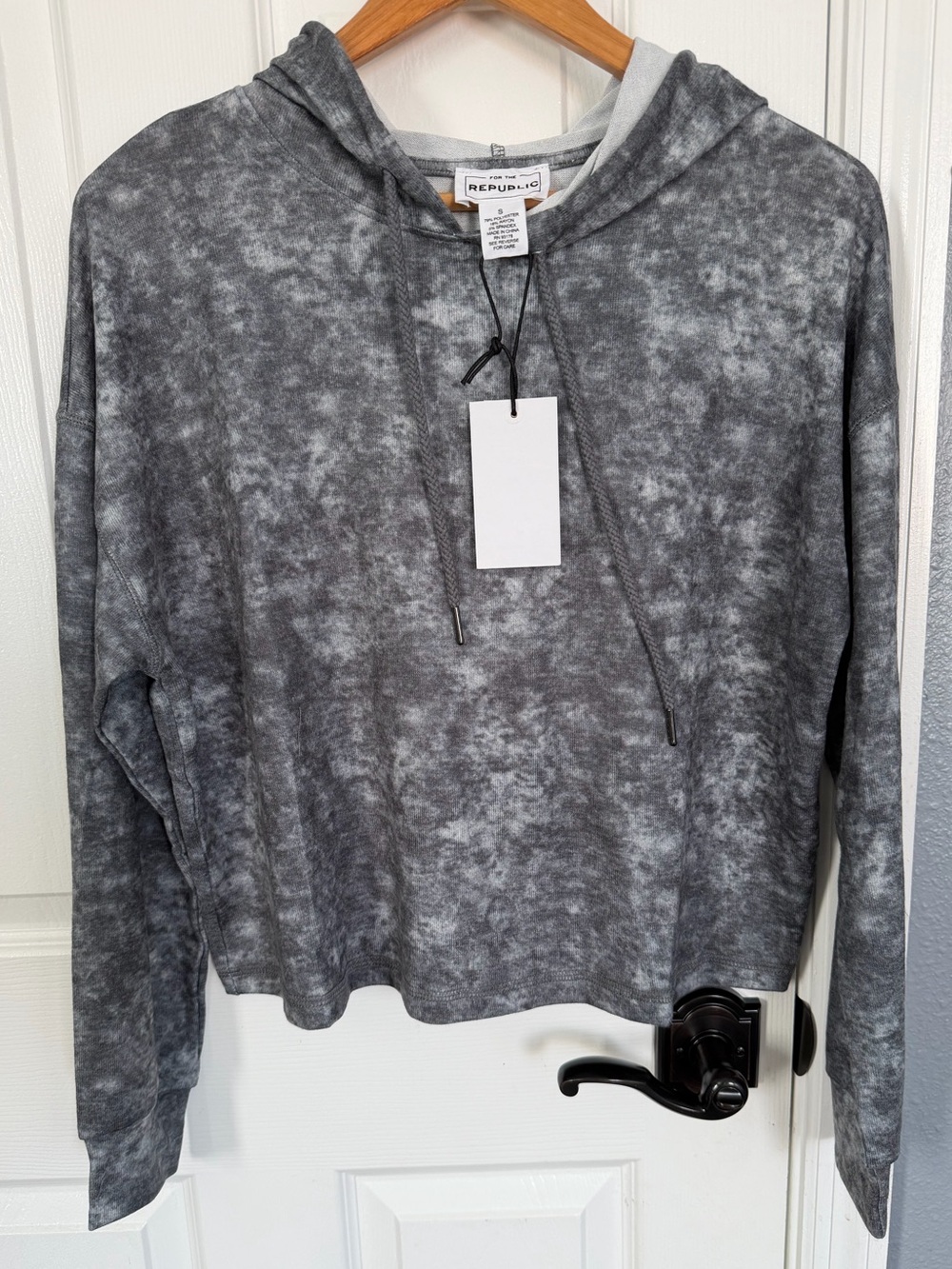 For The Republic Gray Tie-Dye Cropped Hoodie